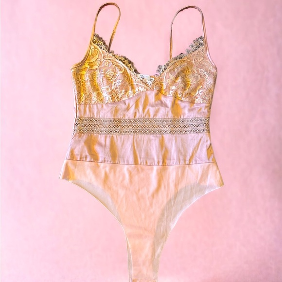 miss guided Tops - Miss Guided Dust Pink Lace body suit 4